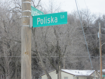 Poliska and Tauromee, Riley County