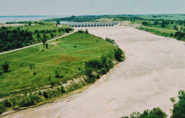 Tuttle Creek Spillway Flooding, 1993