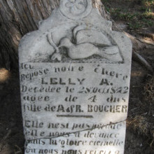 Lelly A. Boucher's headstone in Riverdale Cemetery